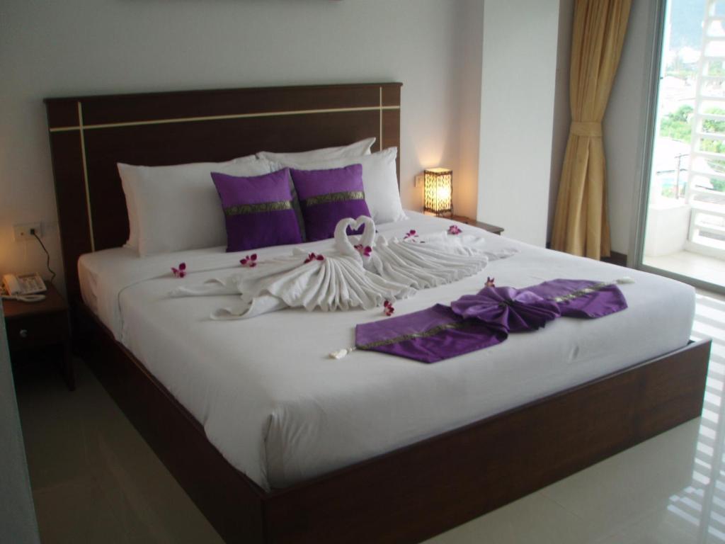 Soleluna Hotel Patong Экстерьер фото